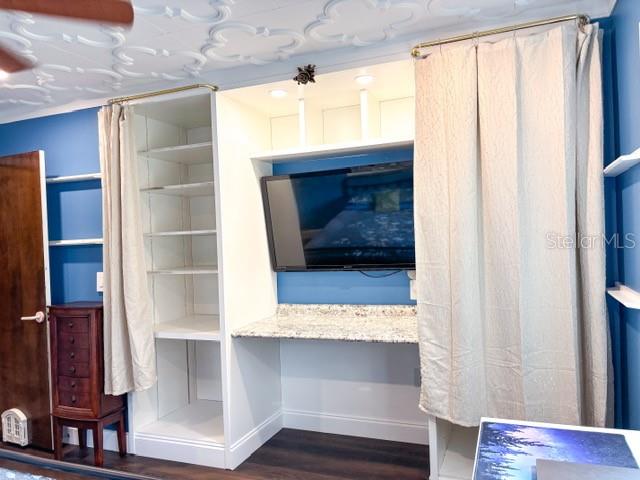 HOWEY GRIFFIN VILLAGE - Residential