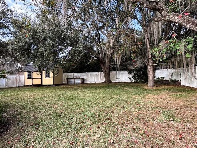 HOWEY GRIFFIN VILLAGE - Residential