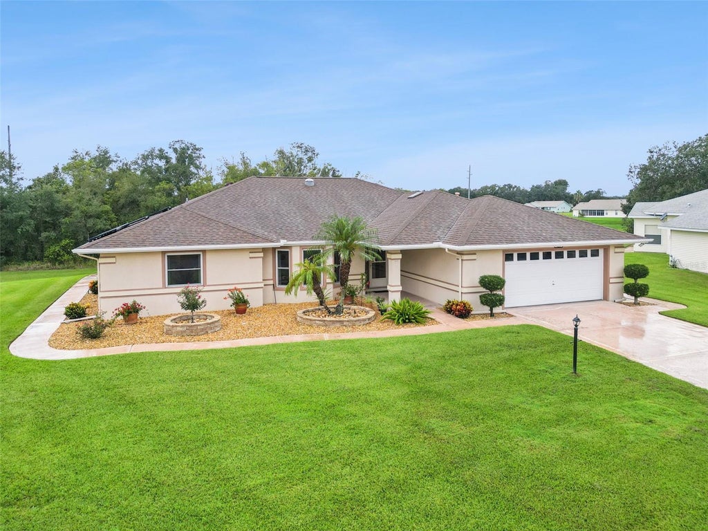 Photo of 6631 Borg Street, Leesburg, FL 34748 (MLS # G5117293)