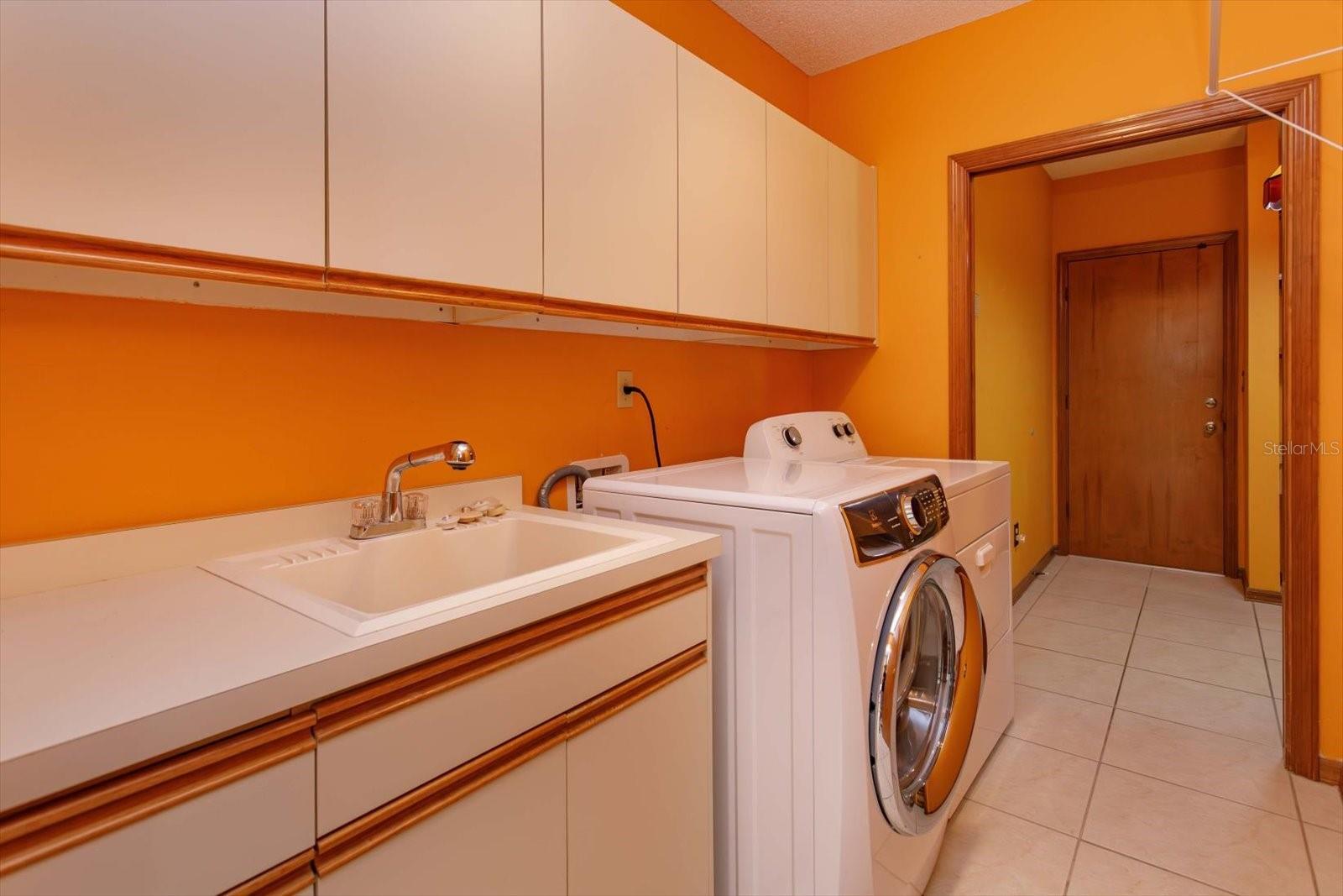WEKIVA CLUB ESTATES SEC 05 - Residential
