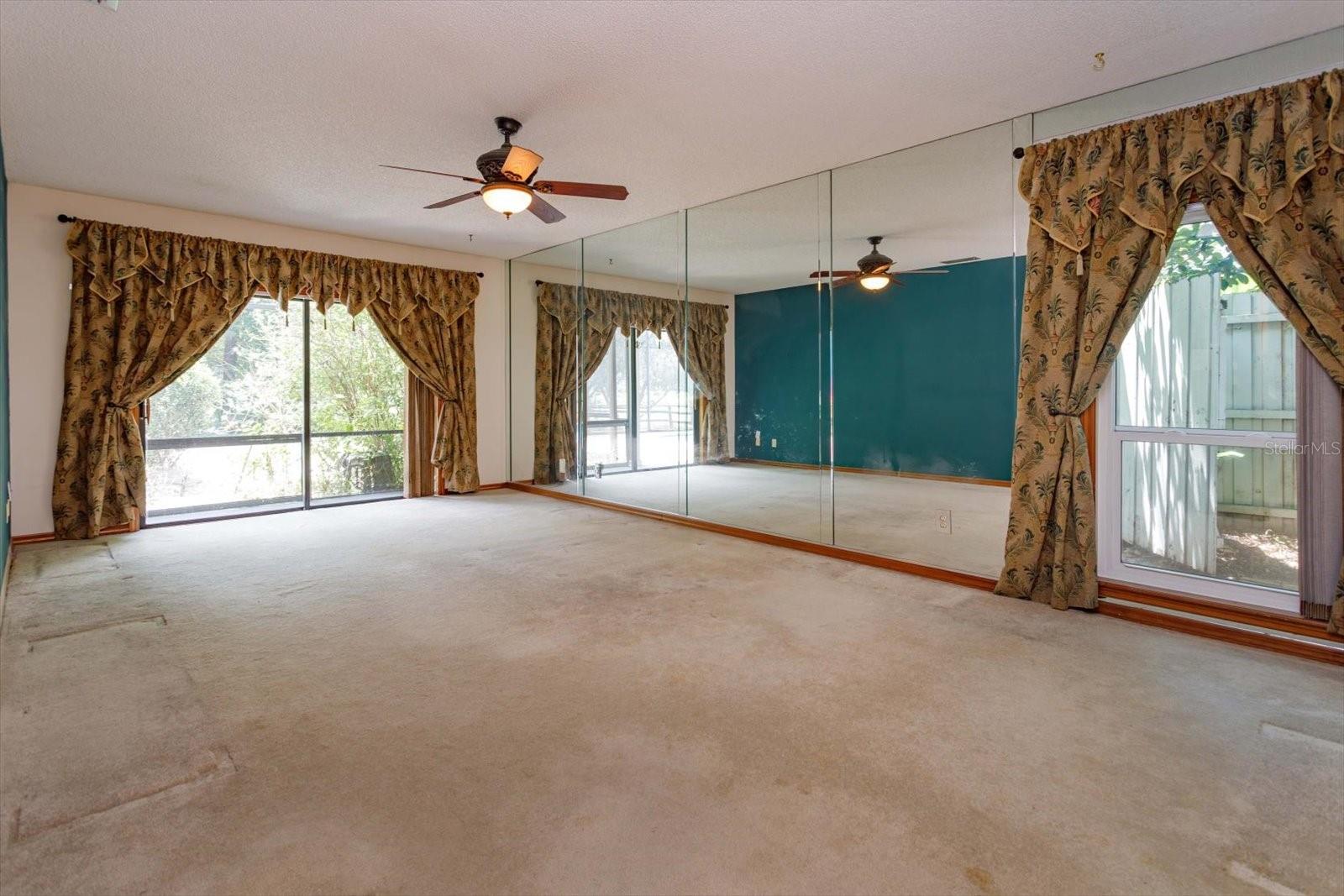 WEKIVA CLUB ESTATES SEC 05 - Residential