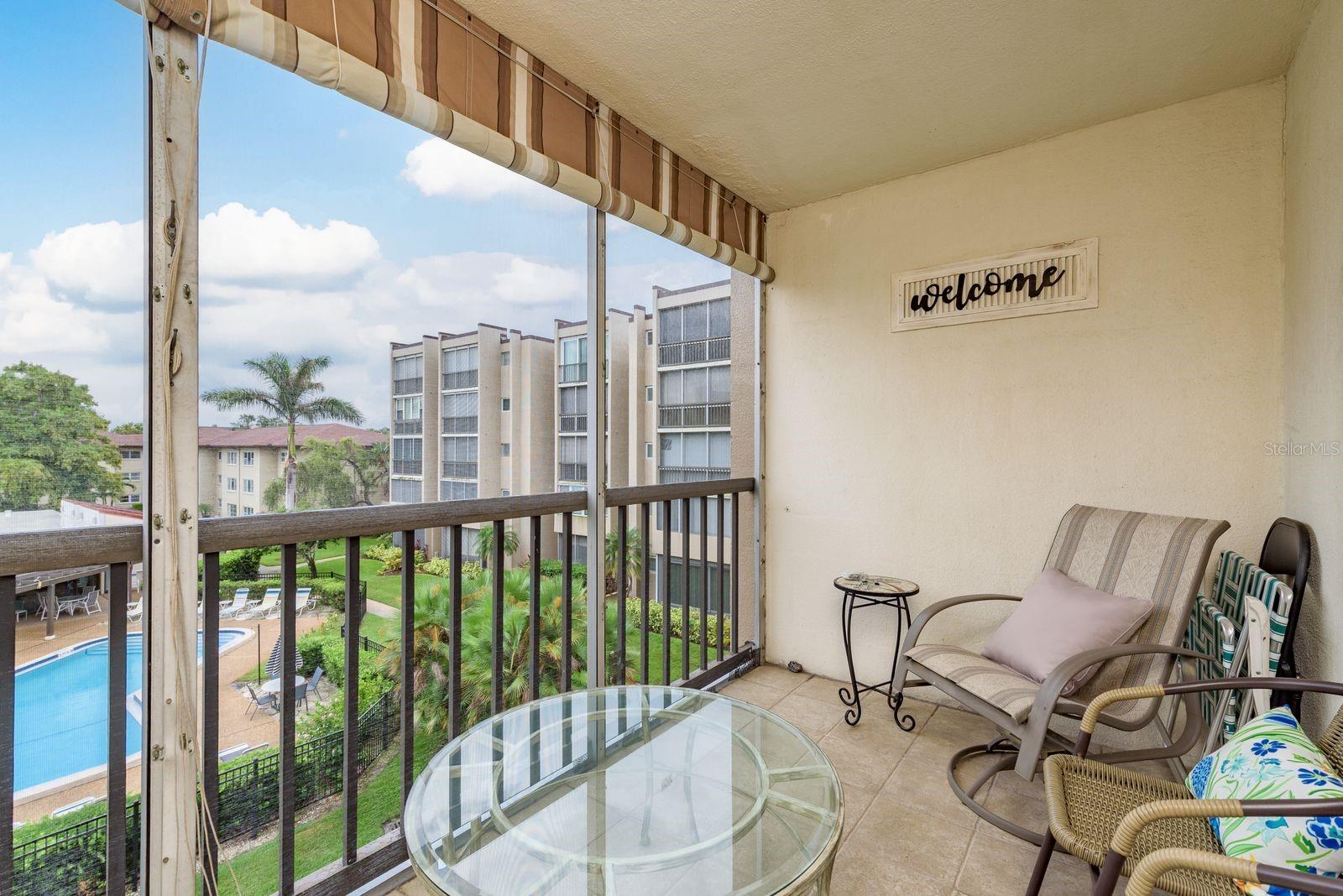 SUNSHINE TOWERS APT RESIDENCES - Residential
