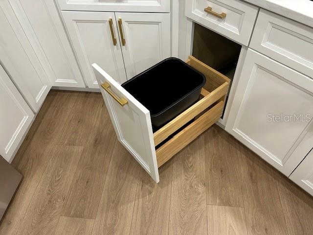 LAKE PINELOCH VILLAGE CONDO 03 - Residential