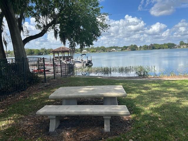 LAKE PINELOCH VILLAGE CONDO 03 - Residential