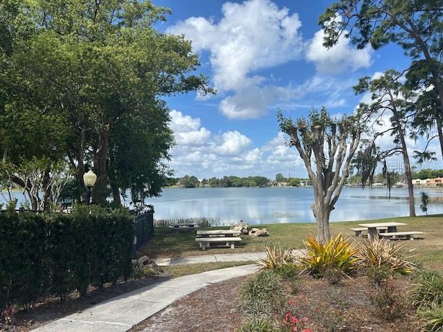 LAKE PINELOCH VILLAGE CONDO 03 - Residential