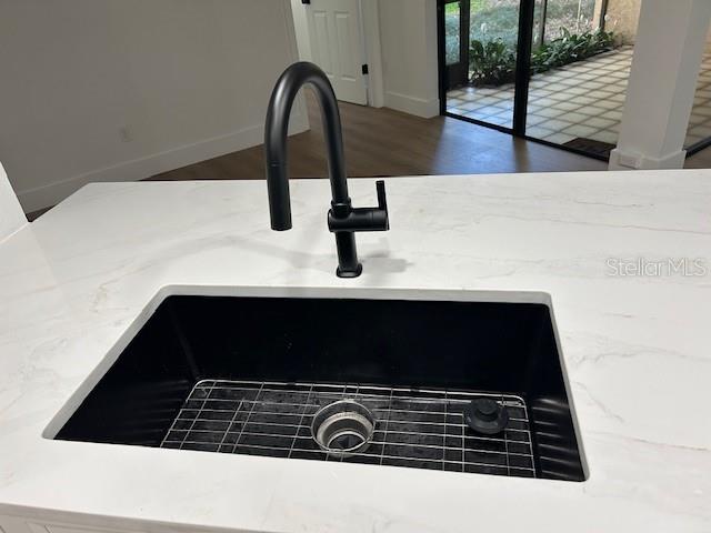 LAKE PINELOCH VILLAGE CONDO 03 - Residential