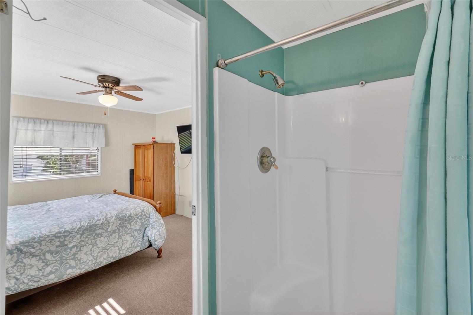 BONFIRE MOBILE HOME VILLAGE - Residential