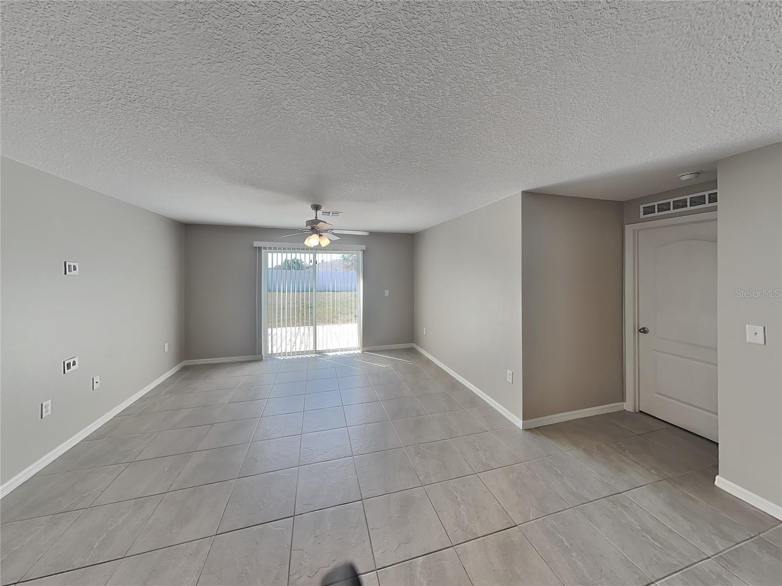 DELTONA LAKES UNIT 34 - Residential Lease