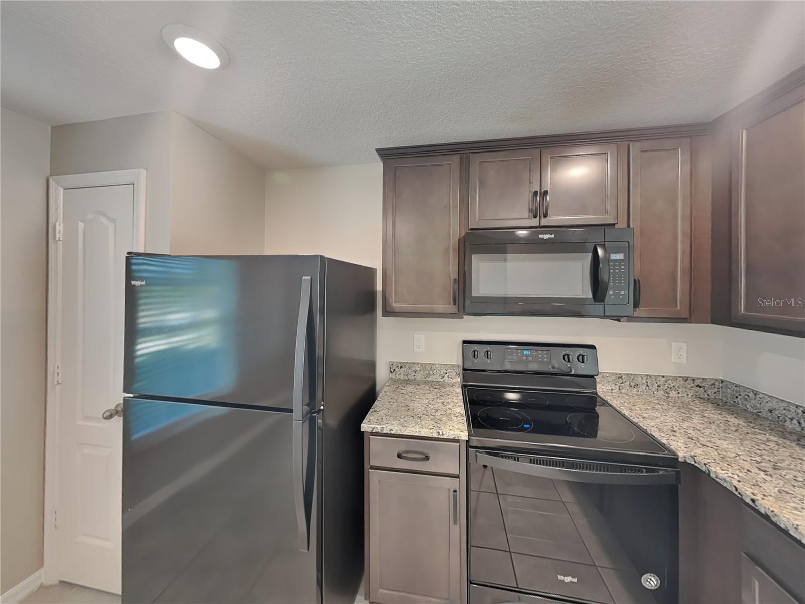 DELTONA LAKES UNIT 34 - Residential Lease