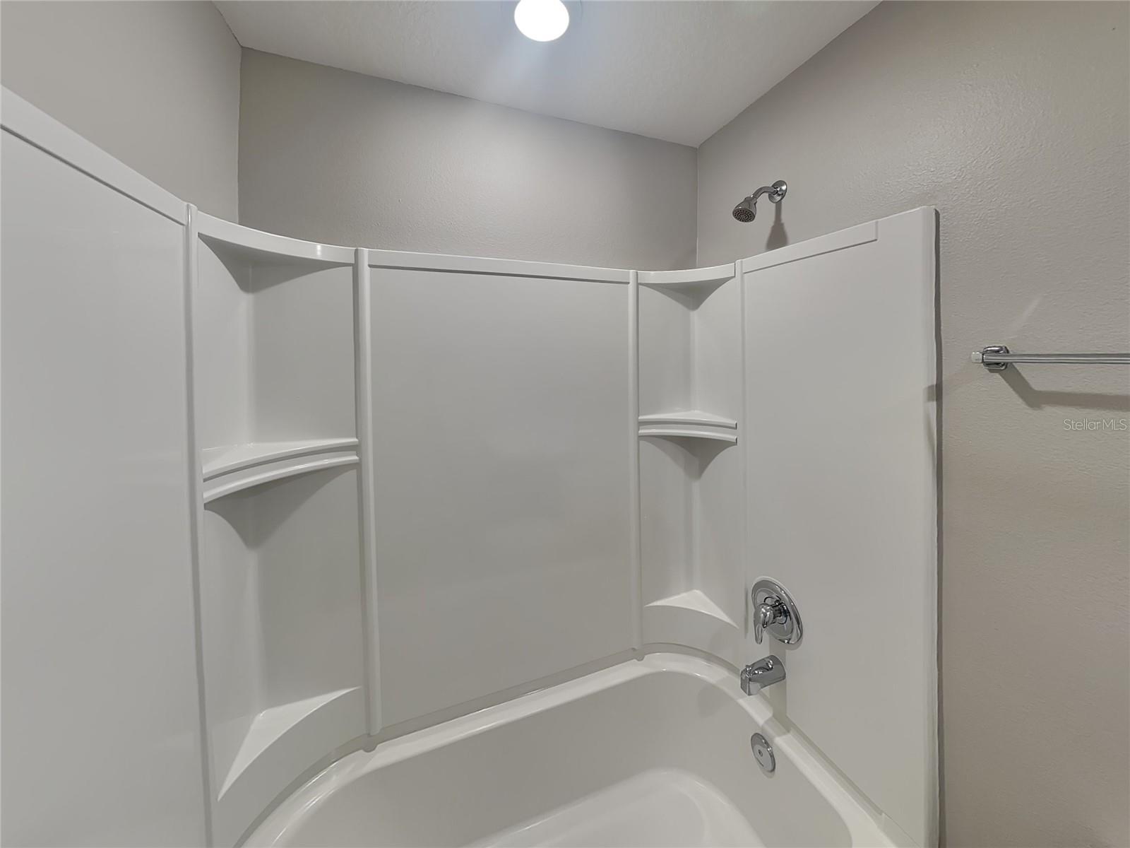 DELTONA LAKES UNIT 34 - Residential Lease