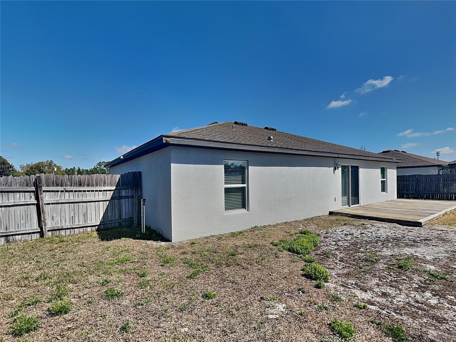 DELTONA LAKES UNIT 34 - Residential Lease