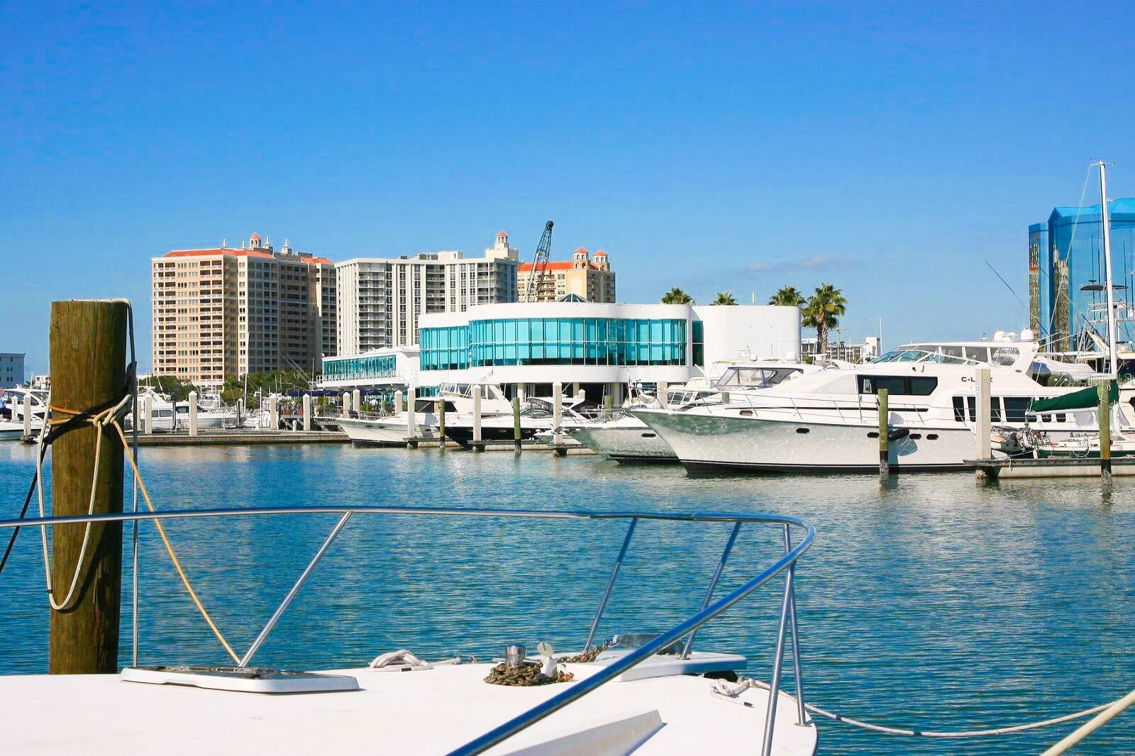 BAYSO SARASOTA - Residential