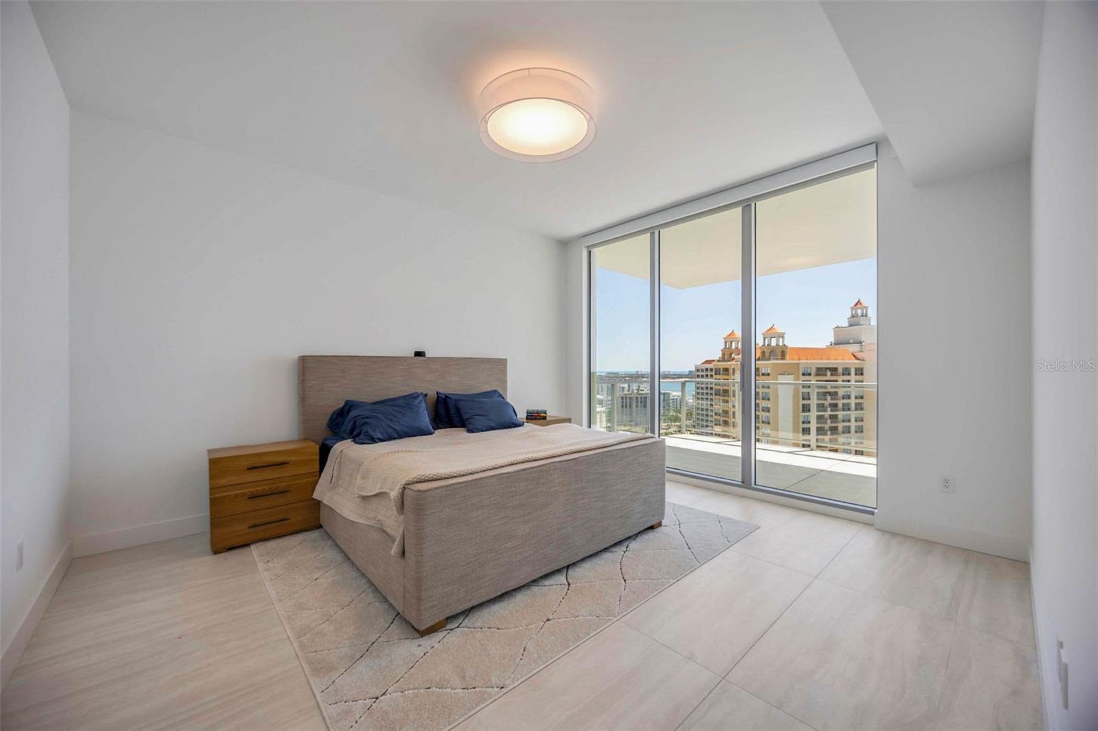 BAYSO SARASOTA - Residential