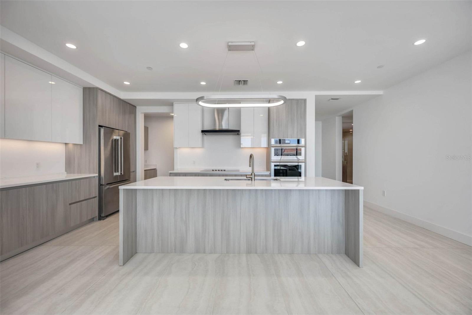 BAYSO SARASOTA - Residential