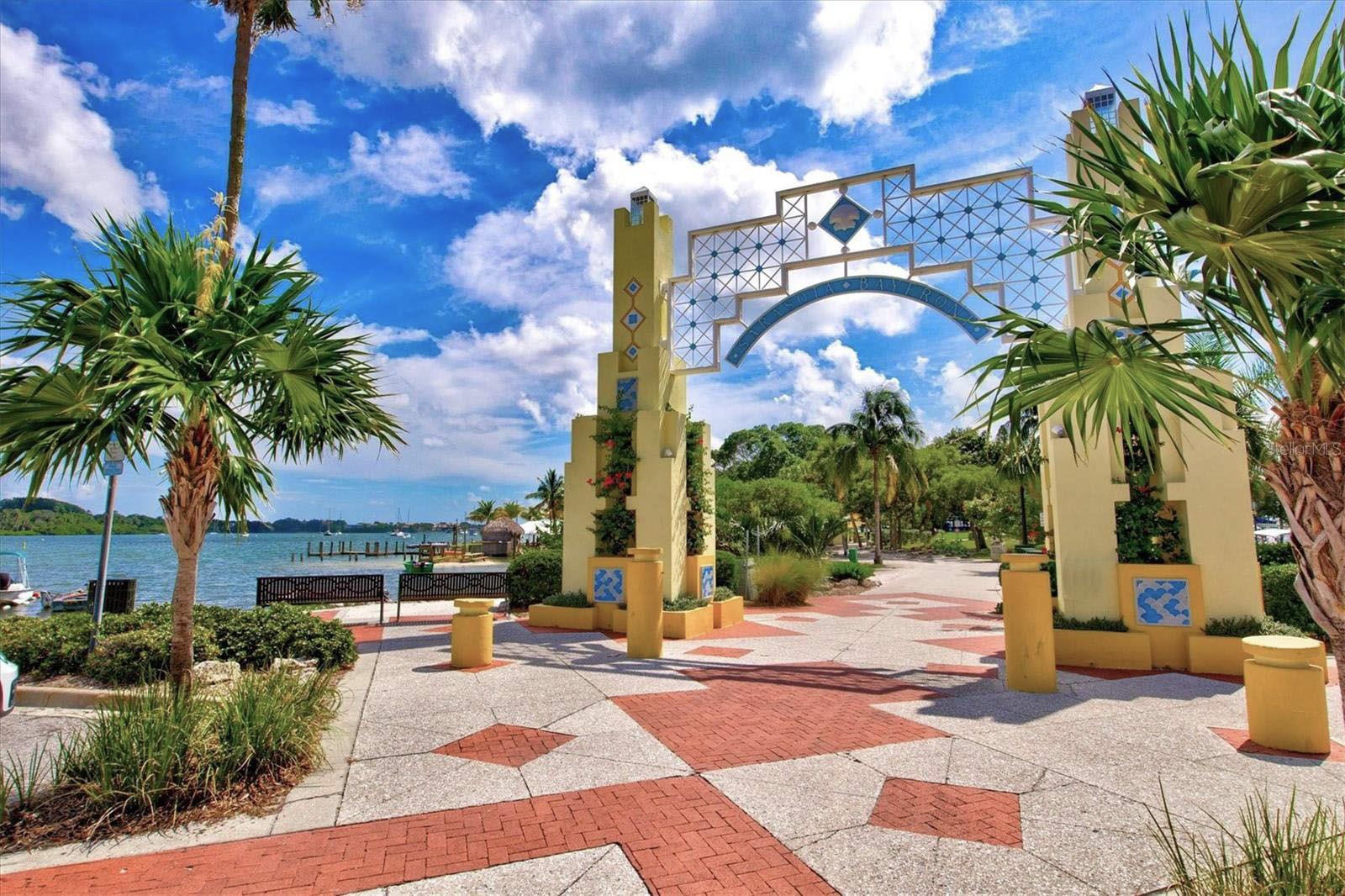 BAYSO SARASOTA - Residential