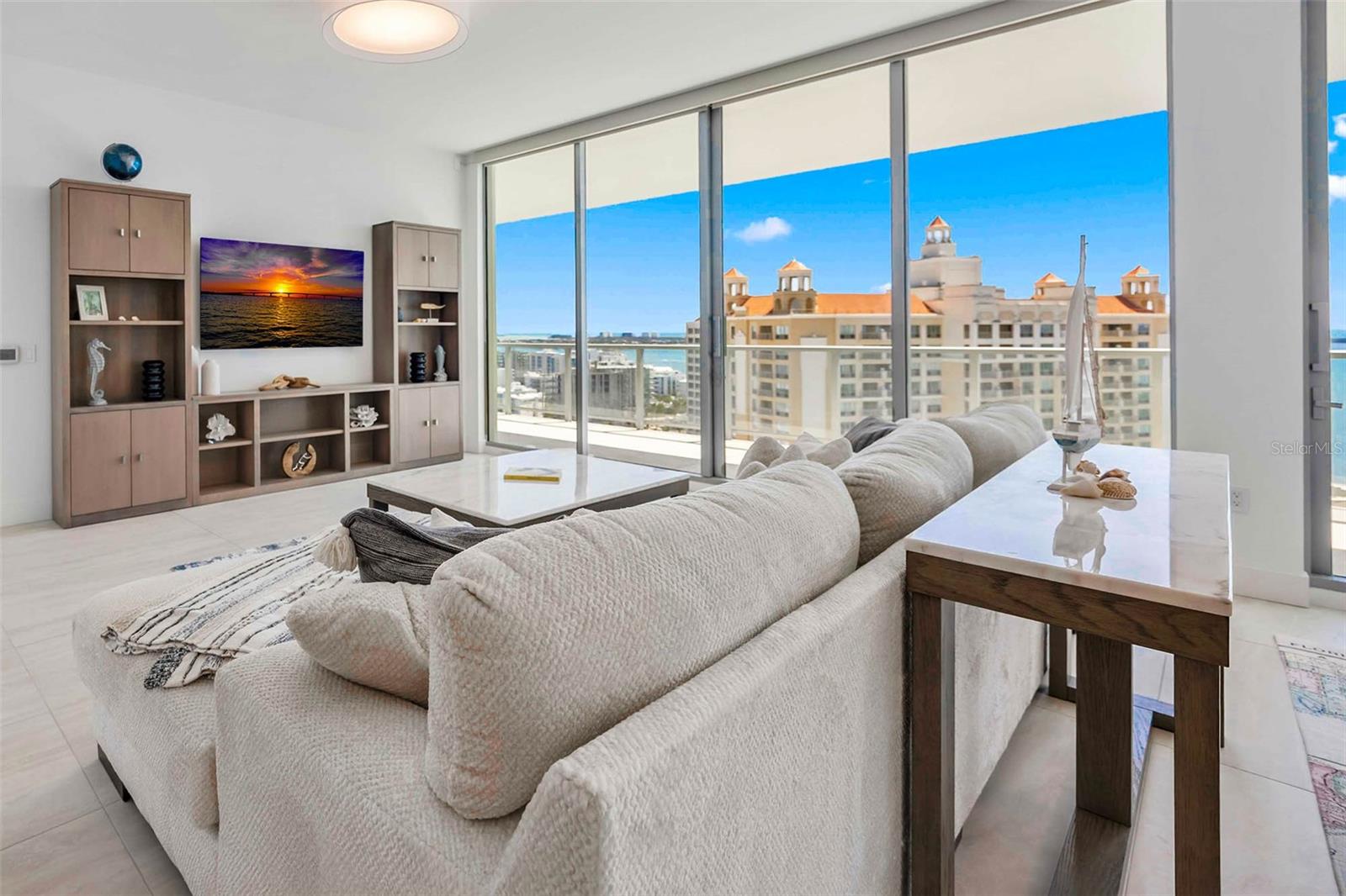 BAYSO SARASOTA - Residential