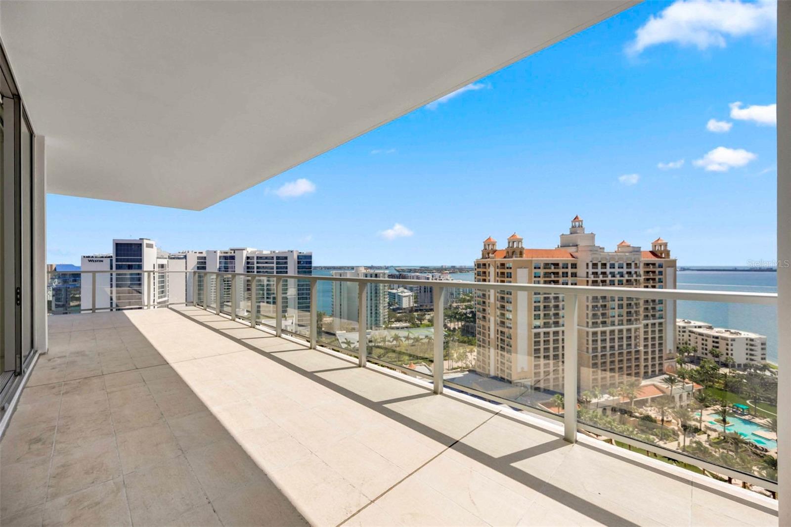 BAYSO SARASOTA - Residential