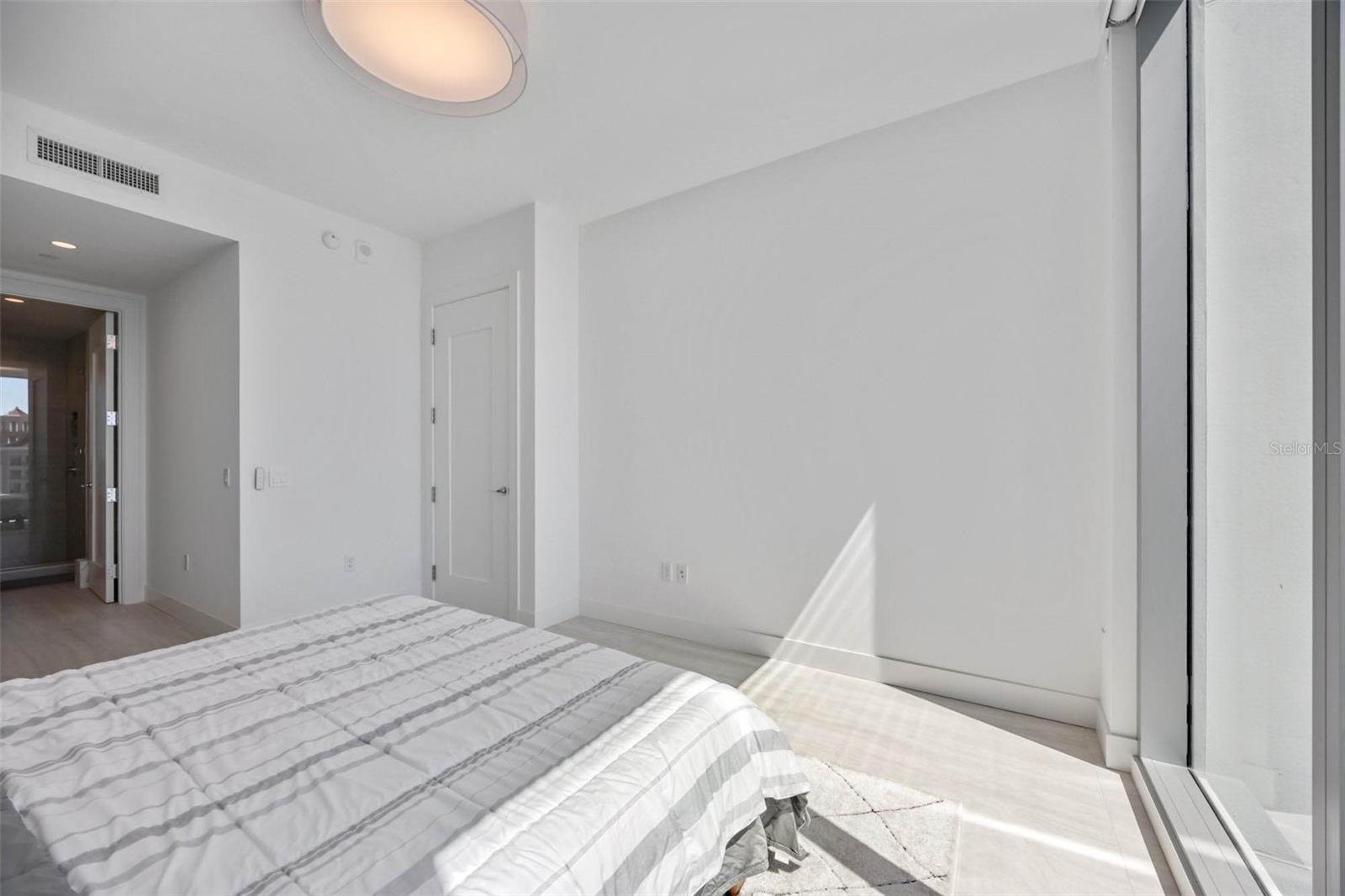 BAYSO SARASOTA - Residential