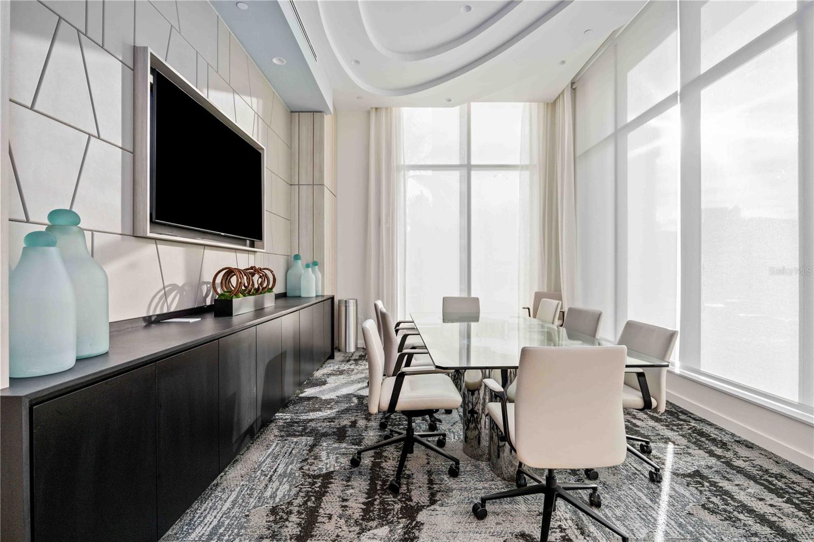 BAYSO SARASOTA - Residential