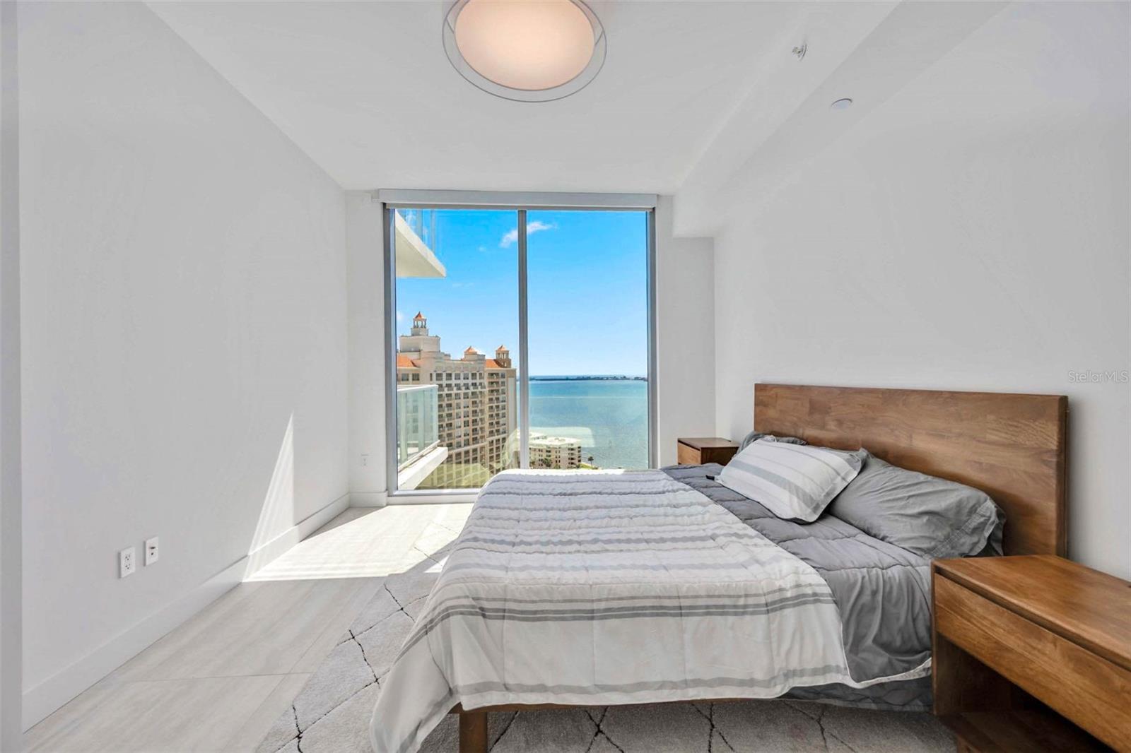 BAYSO SARASOTA - Residential