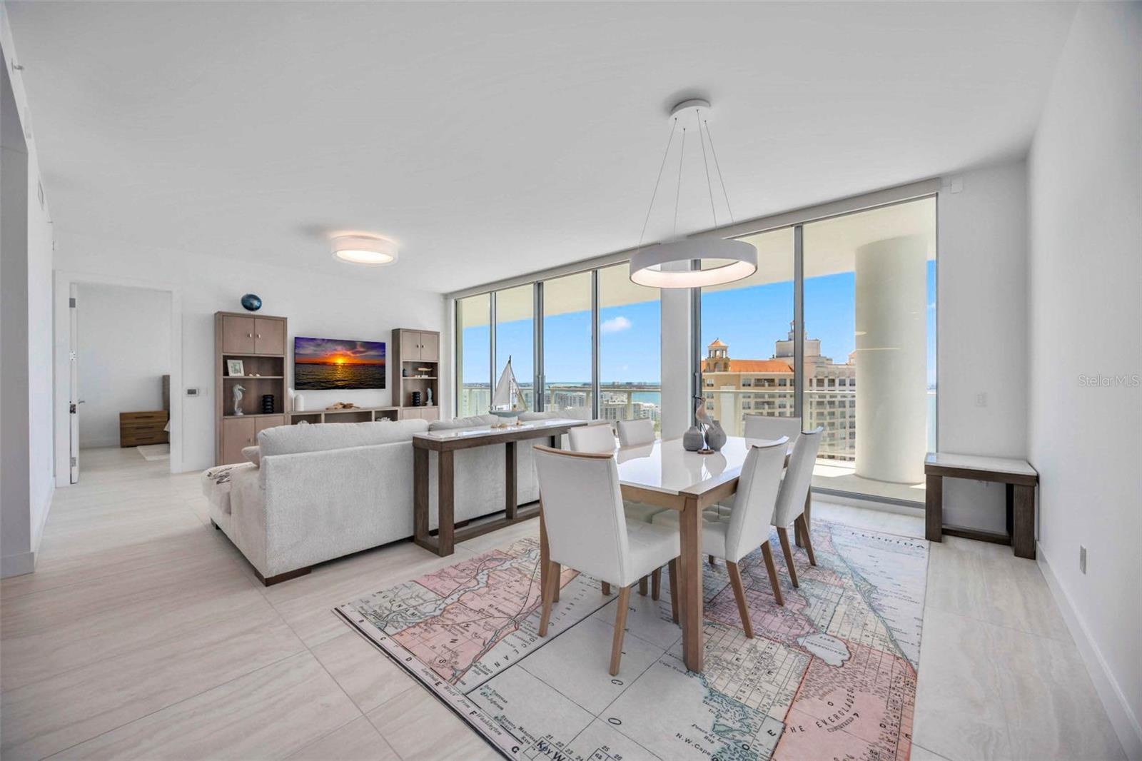 BAYSO SARASOTA - Residential