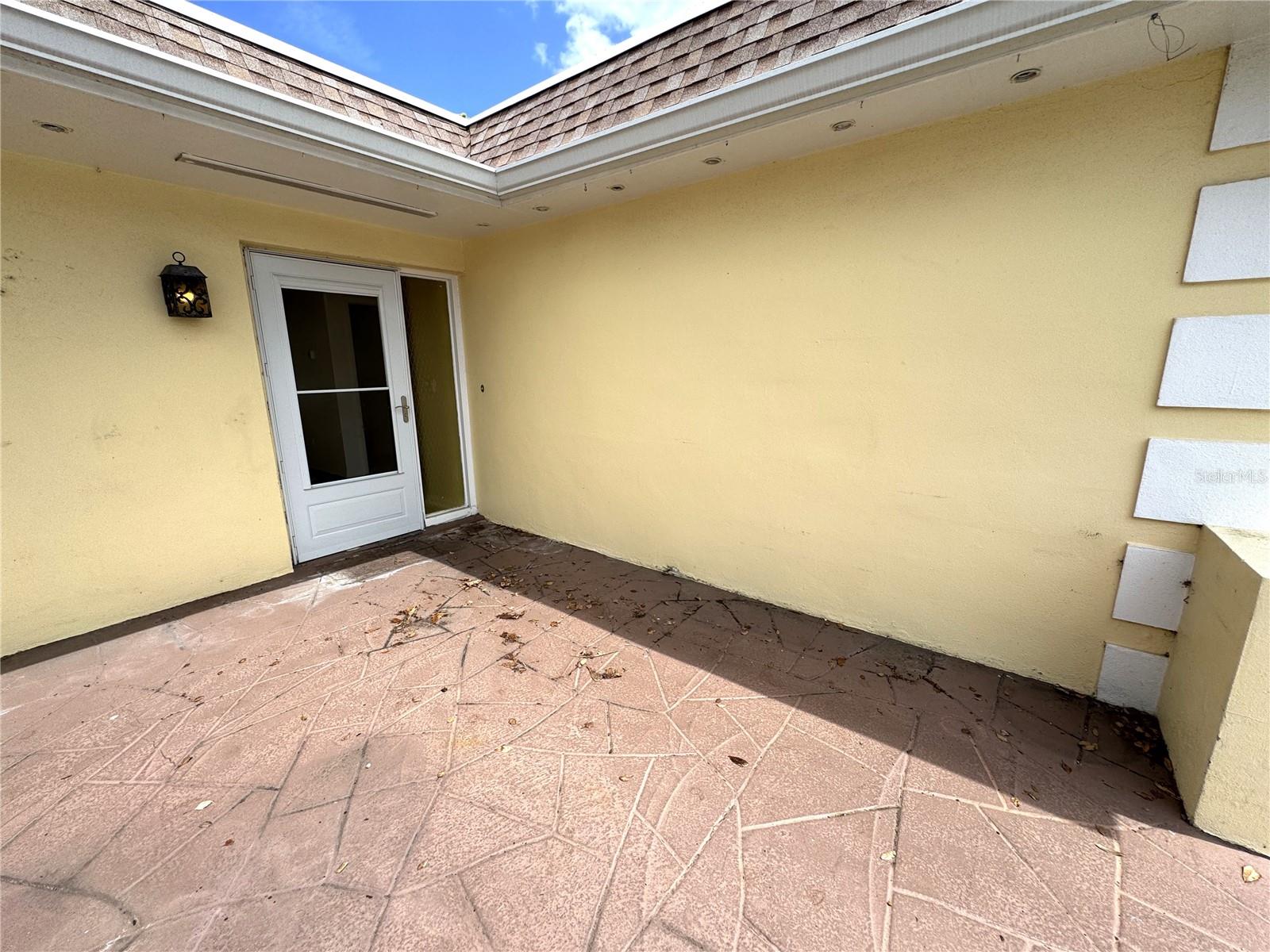 BELLEAIR PALMS TERRACE CONDO 1 - Residential Lease