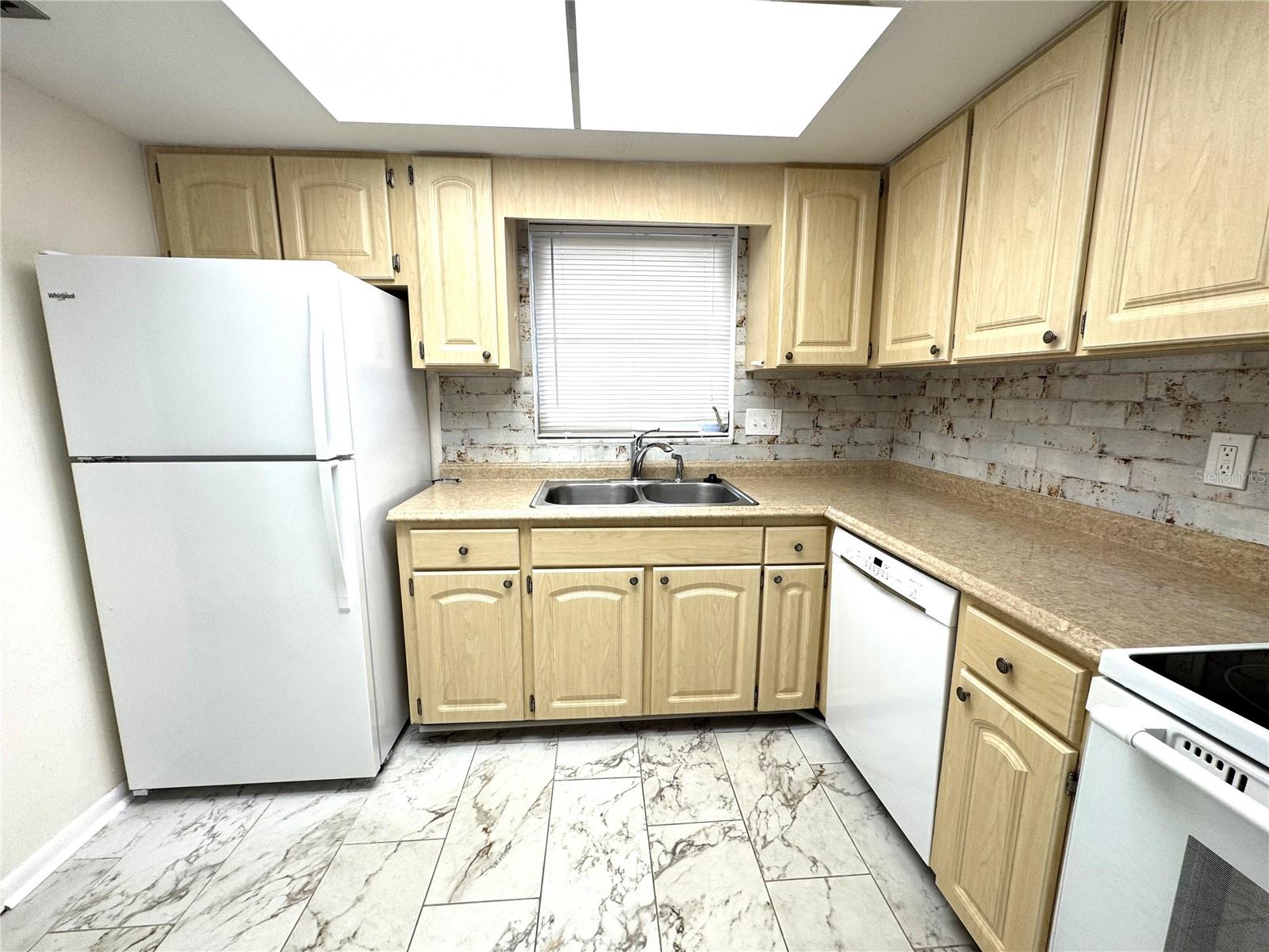 BELLEAIR PALMS TERRACE CONDO 1 - Residential Lease