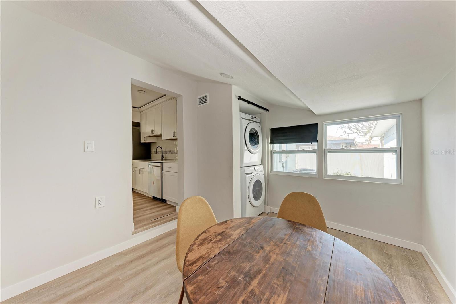 ORANGE ESTATES - Residential