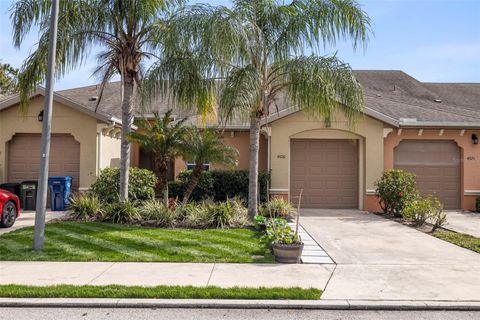 A home in PALMETTO