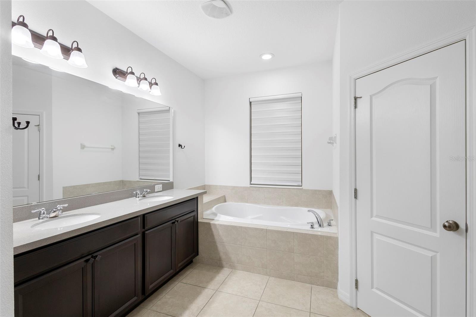 HIGHLAND RANCH/CANYONS PH 5 - Residential Lease