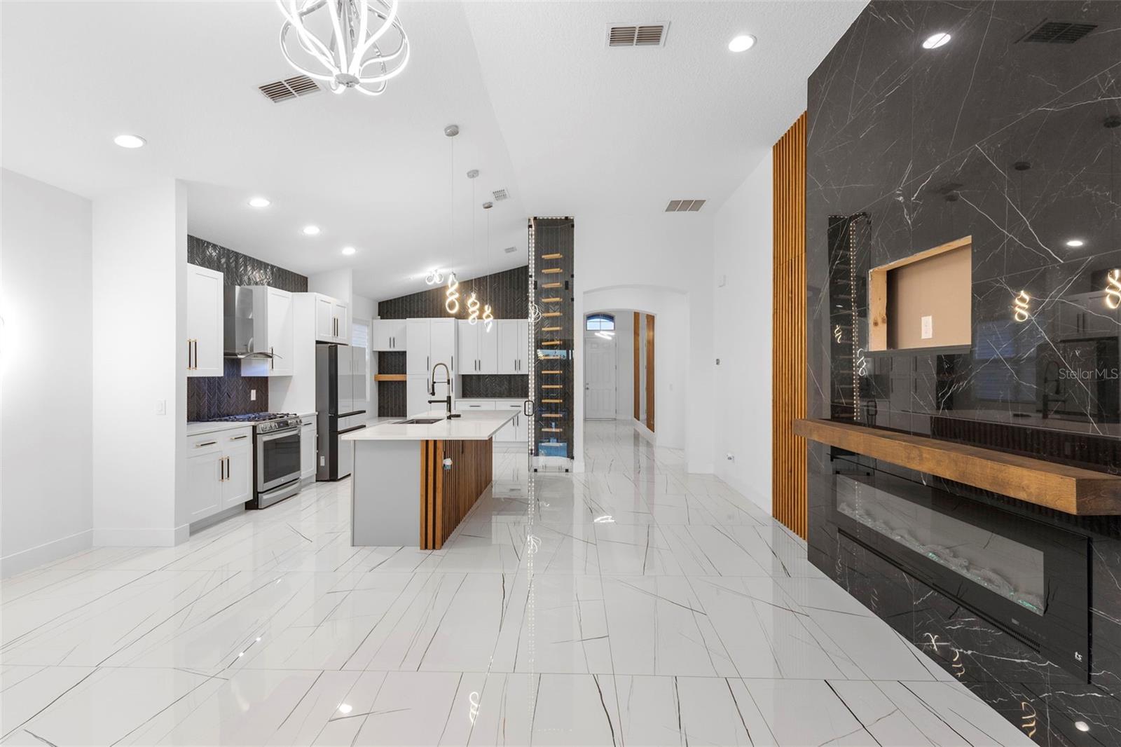 HIGHLAND RANCH/CANYONS PH 5 - Residential Lease