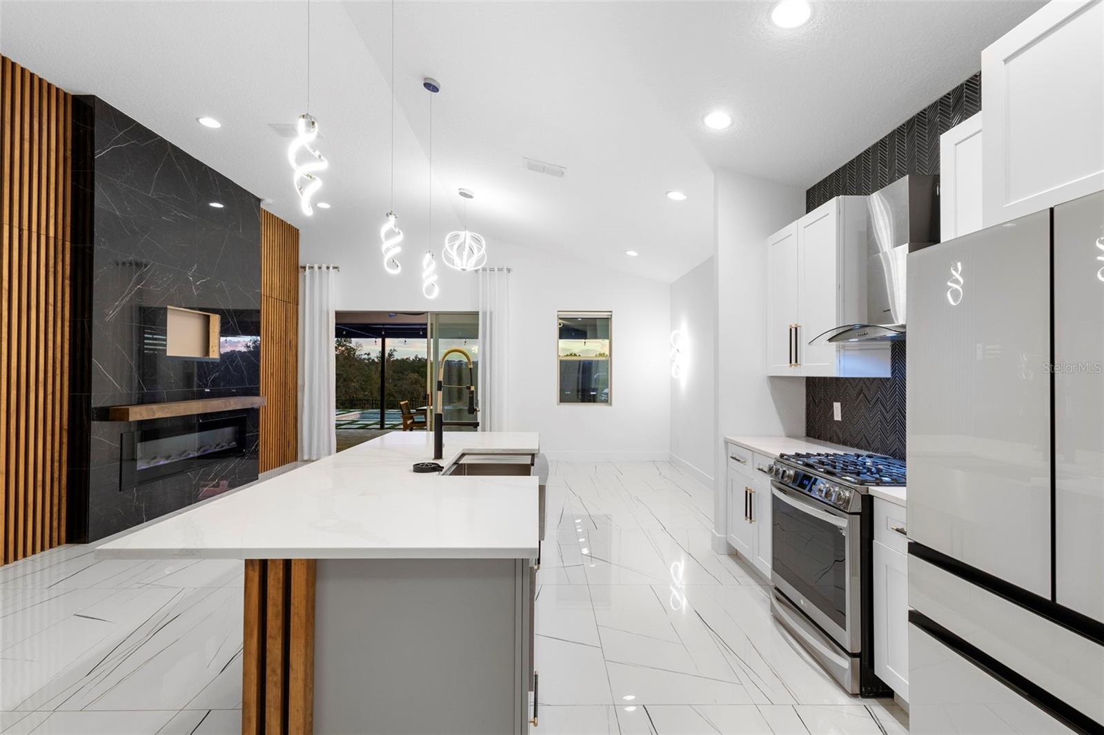 HIGHLAND RANCH/CANYONS PH 5 - Residential Lease