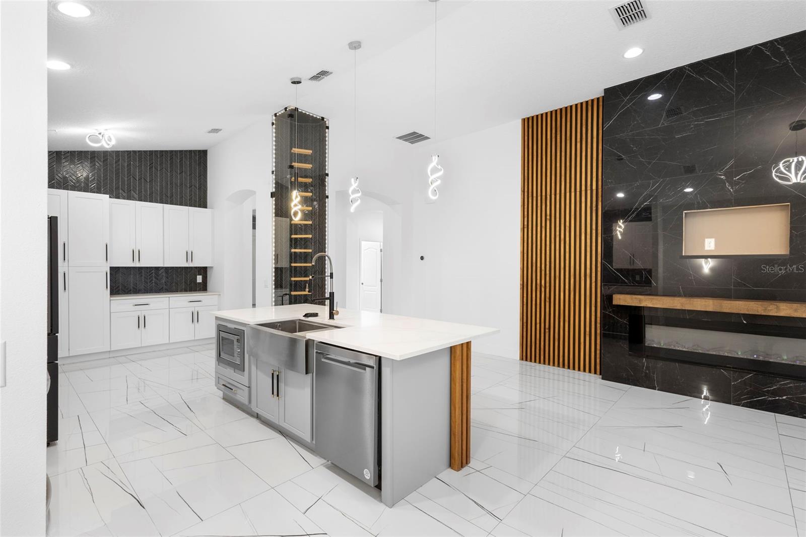 HIGHLAND RANCH/CANYONS PH 5 - Residential Lease