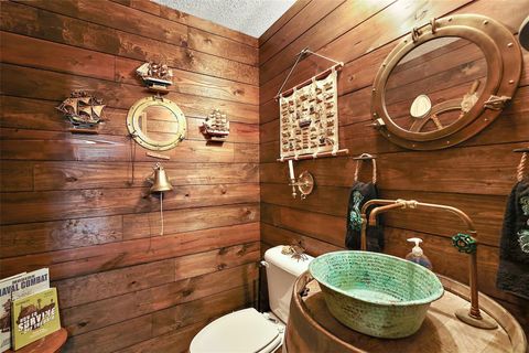 Tiny photo for 672 E Belt Avenue, Bushnell, FL 33513 (MLS # G5098130)