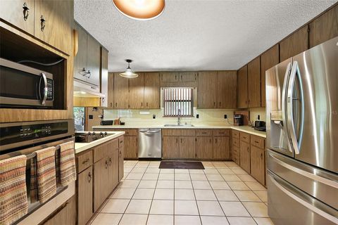 Tiny photo for 672 E Belt Avenue, Bushnell, FL 33513 (MLS # G5098130)