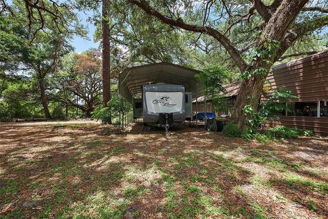 Tiny photo for 672 E Belt Avenue, Bushnell, FL 33513 (MLS # G5098130)