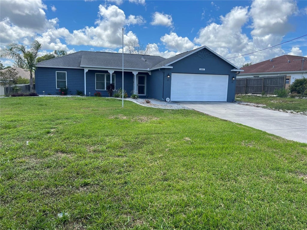 Photo of 6130 Nantucket Lane, Spring Hill, FL 34608 (MLS # TB8549907)
