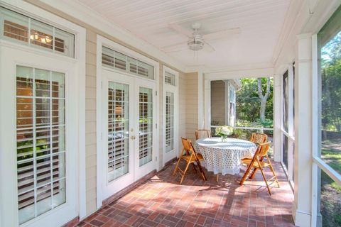 A home in WESLEY CHAPEL