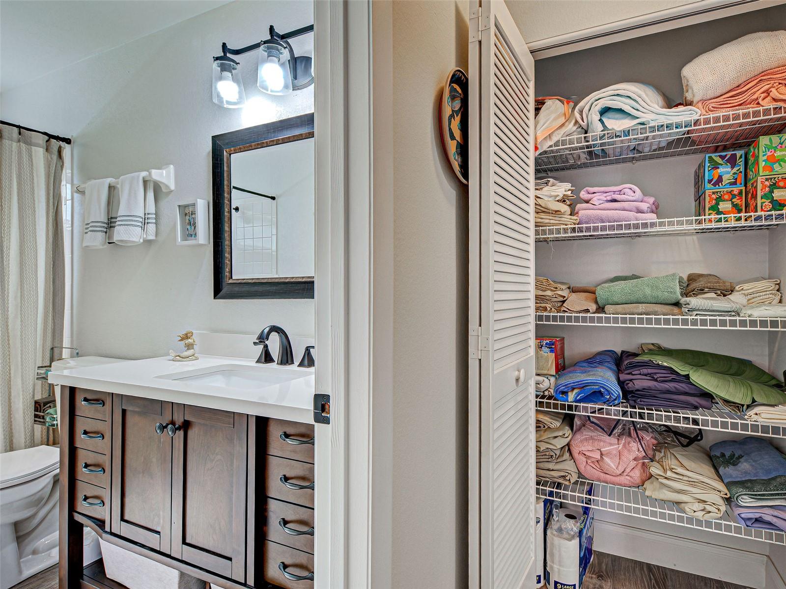 FOXWOOD - Residential