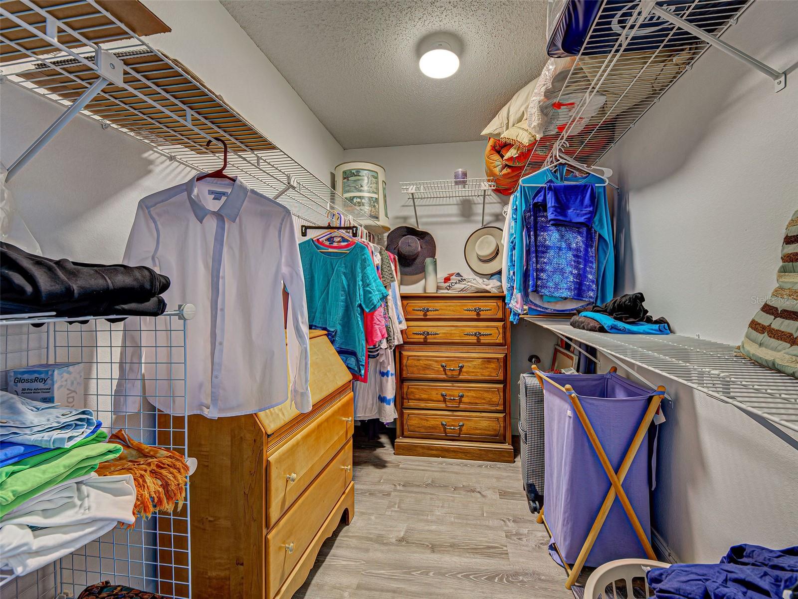 FOXWOOD - Residential