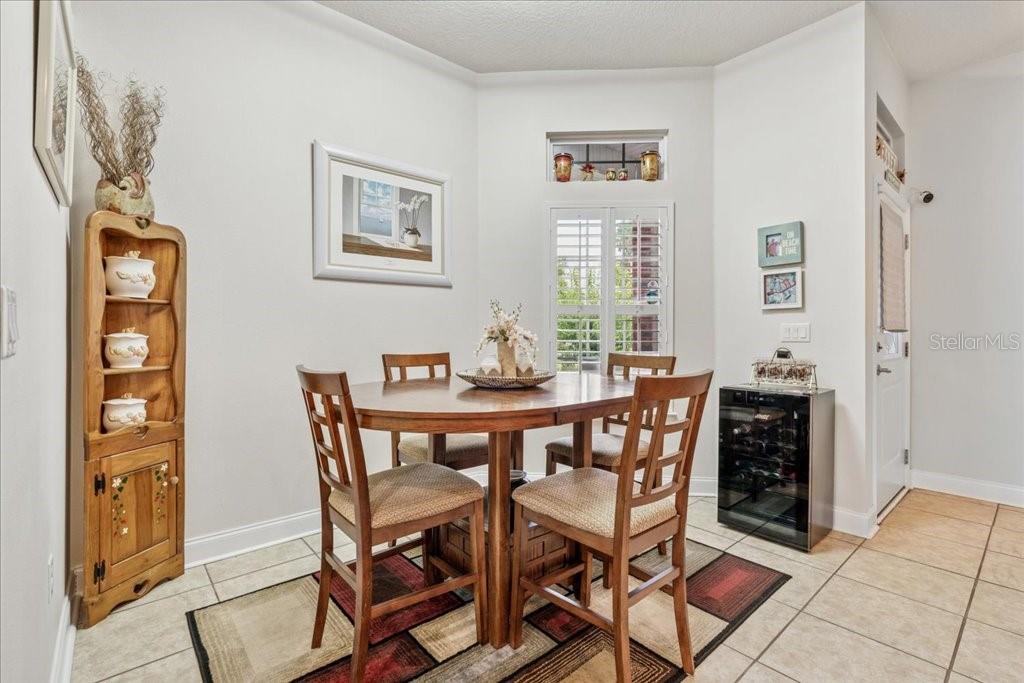 15 WHIRLAWAY DRIVE