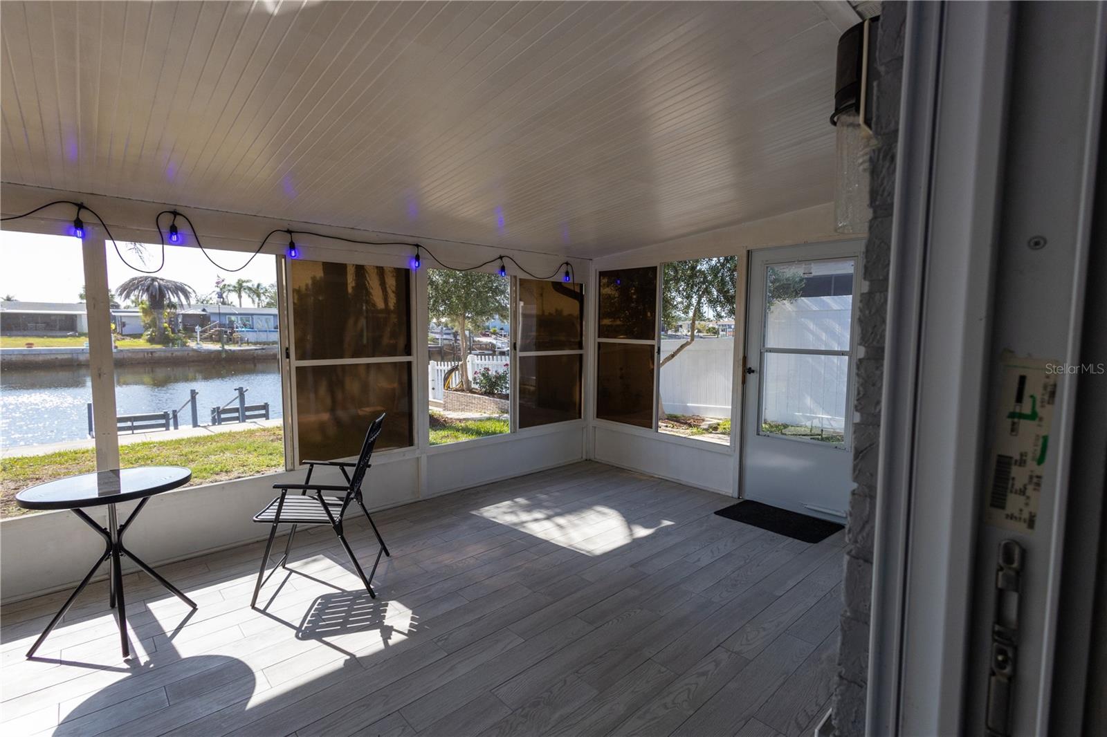 LEISURE BEACH - Residential