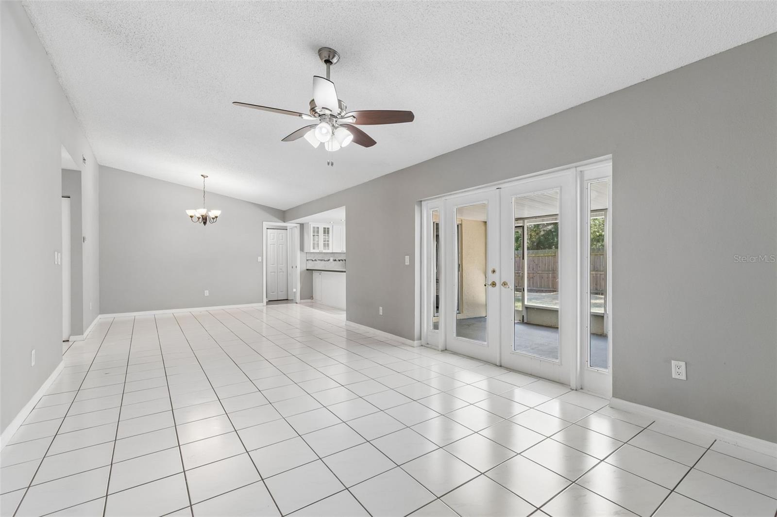SCOTS LANDING - Residential