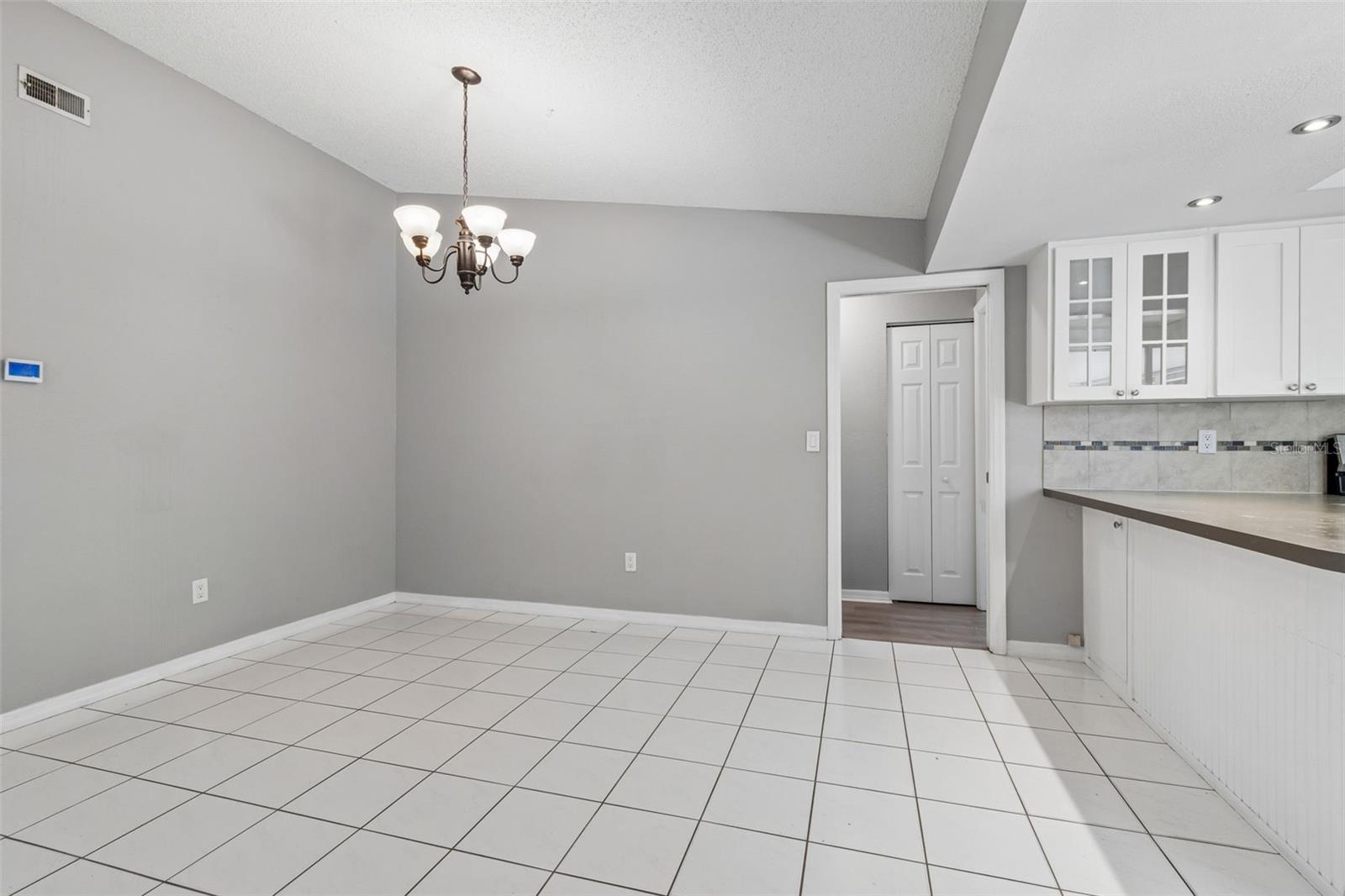 SCOTS LANDING - Residential
