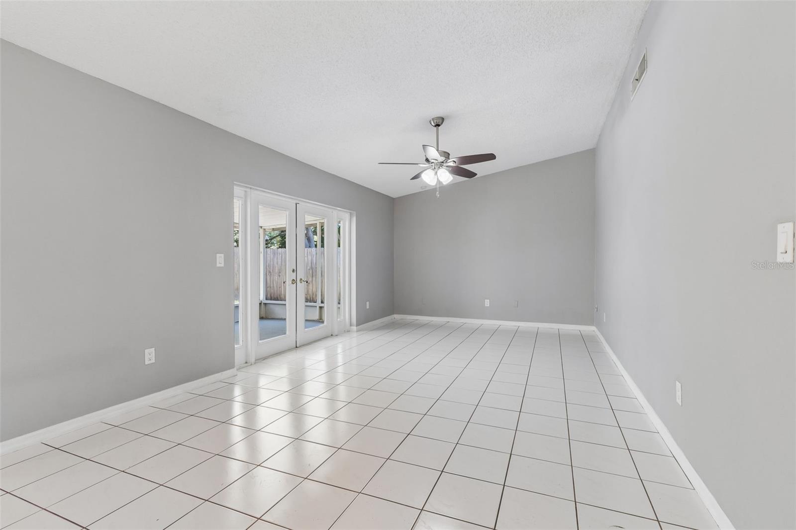 SCOTS LANDING - Residential