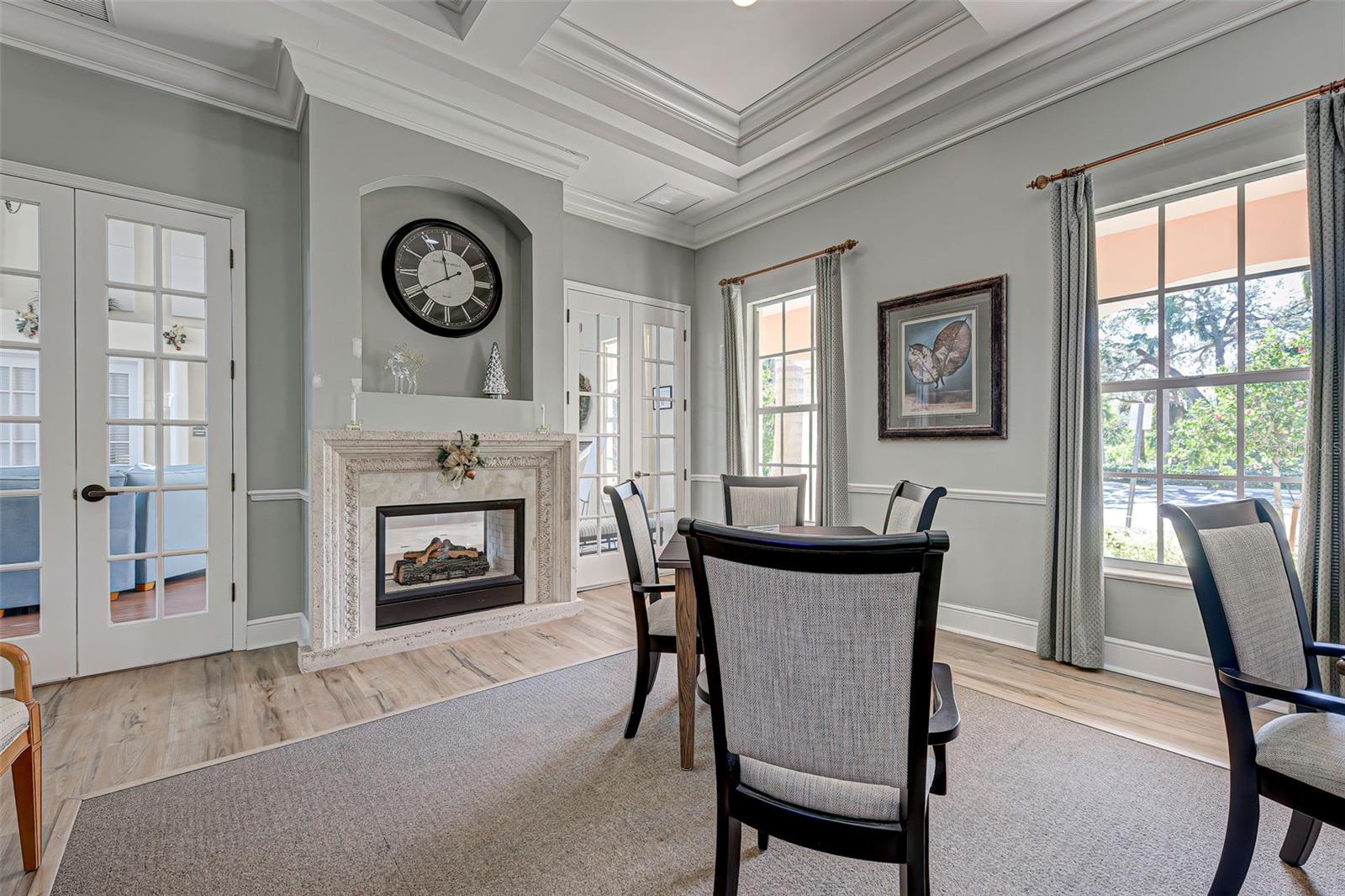 SAWGRASS - Residential