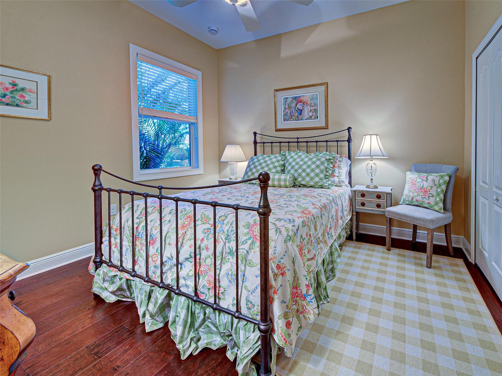 SAWGRASS - Residential