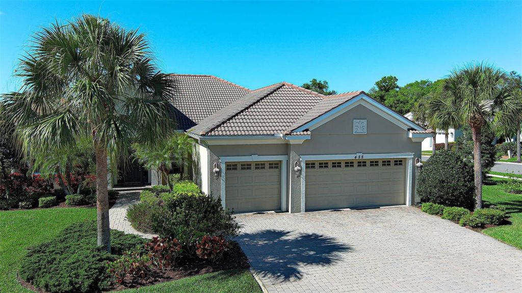 Photo of 488 Arborview Lane, Venice, FL 34292 (MLS # N6143425)