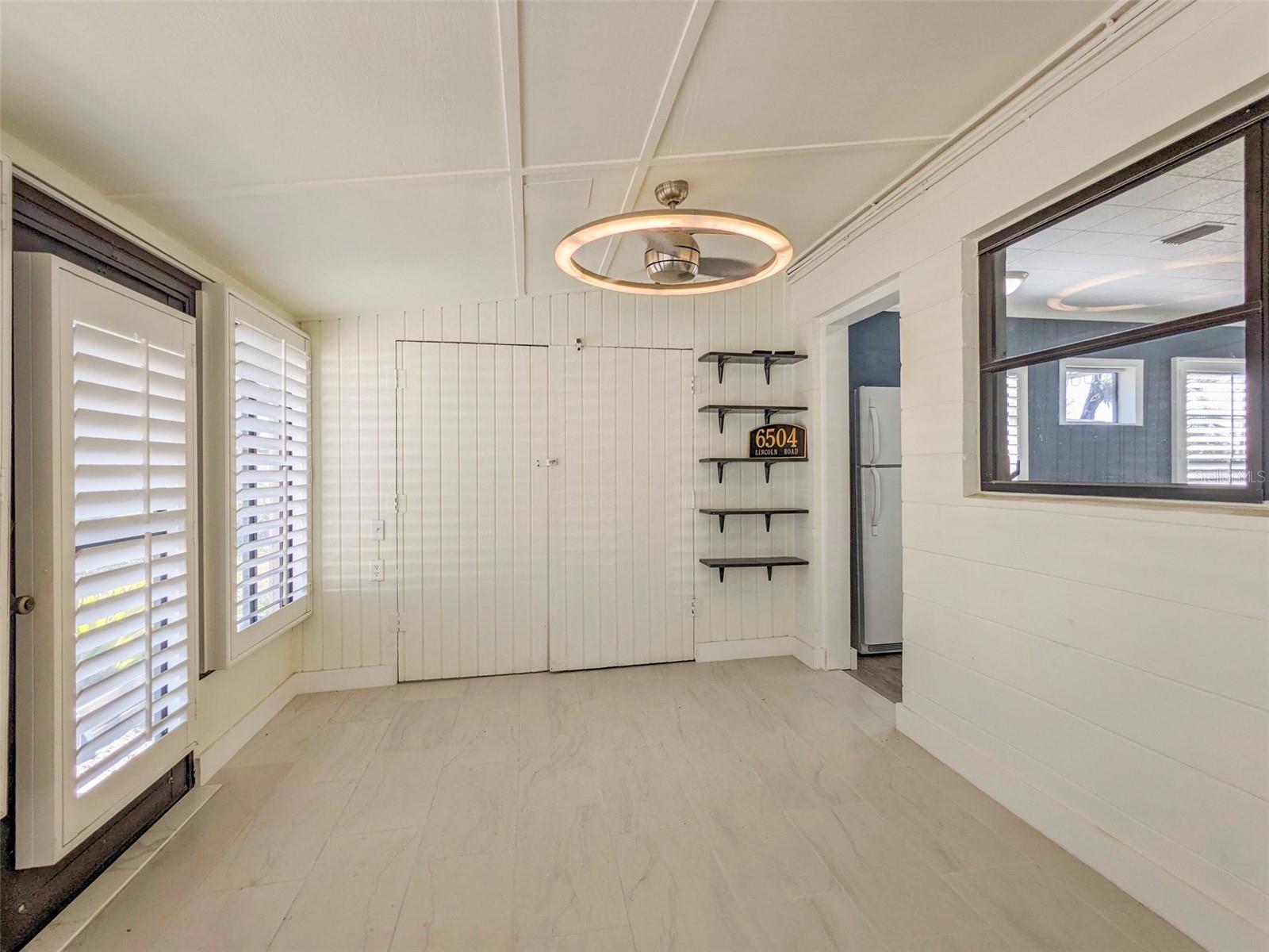 MARINELAND - Residential Lease