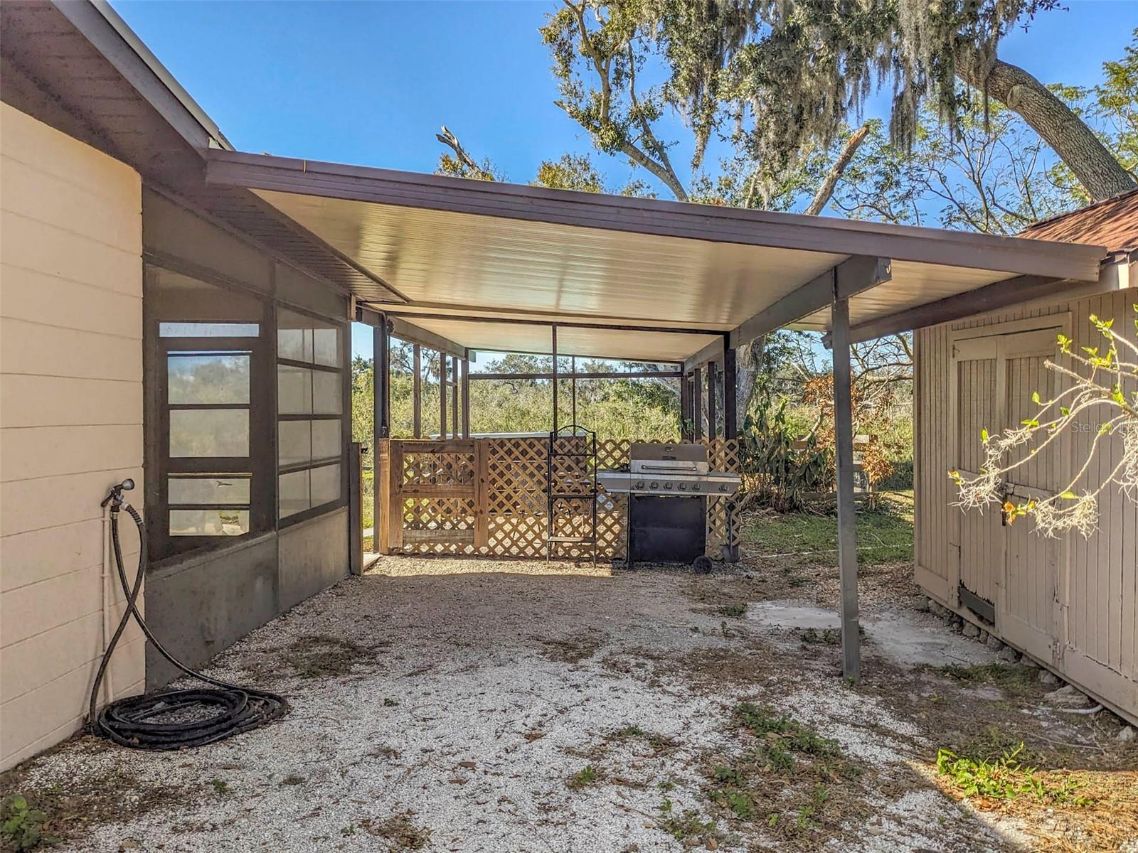 MARINELAND - Residential Lease